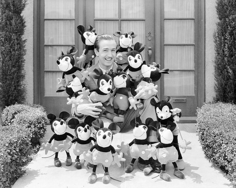 Datei:Walt-Puppet.jpg